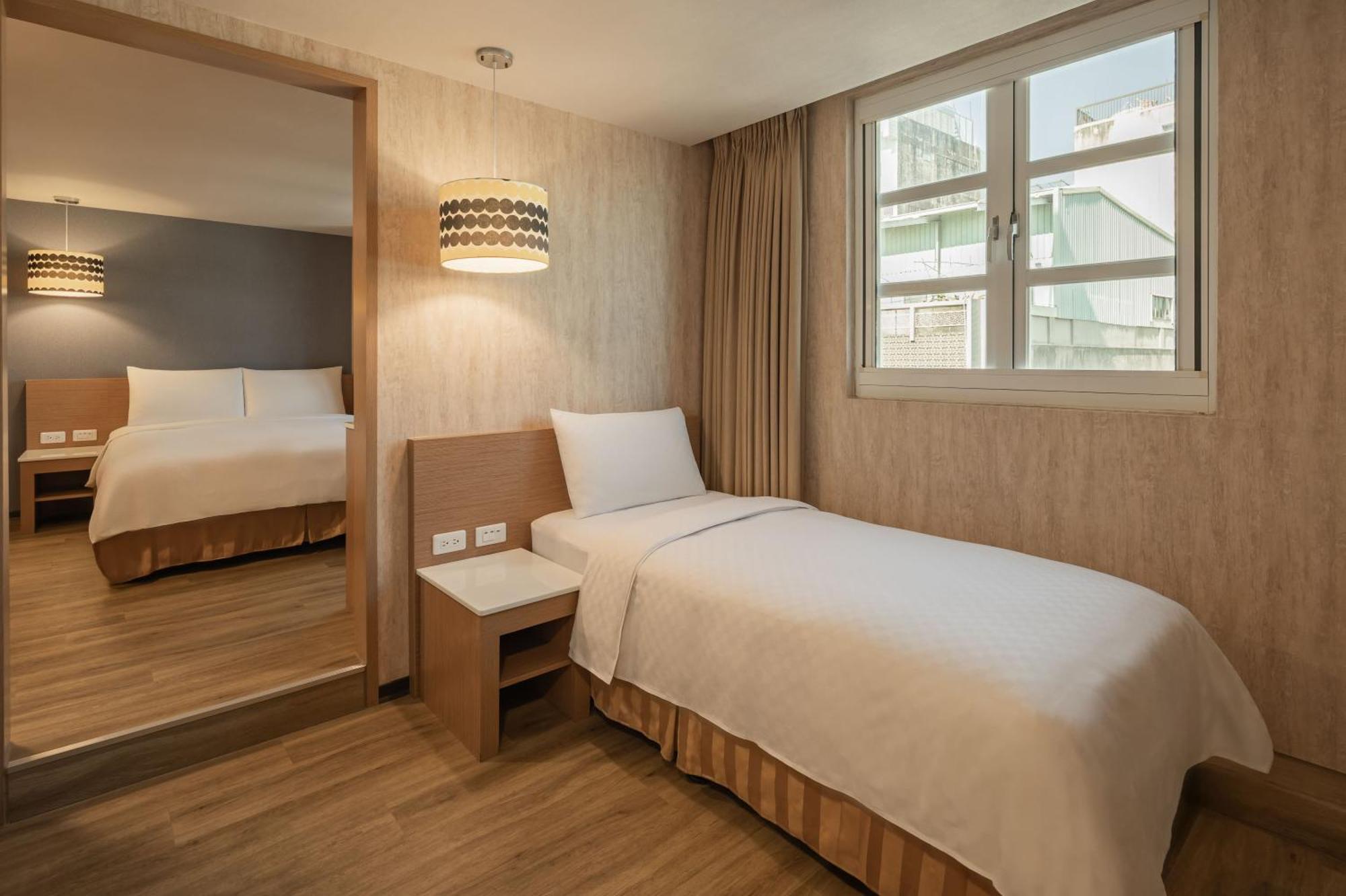 Kindness Hotel - Tainan Chihkan Tower Pokój zdjęcie