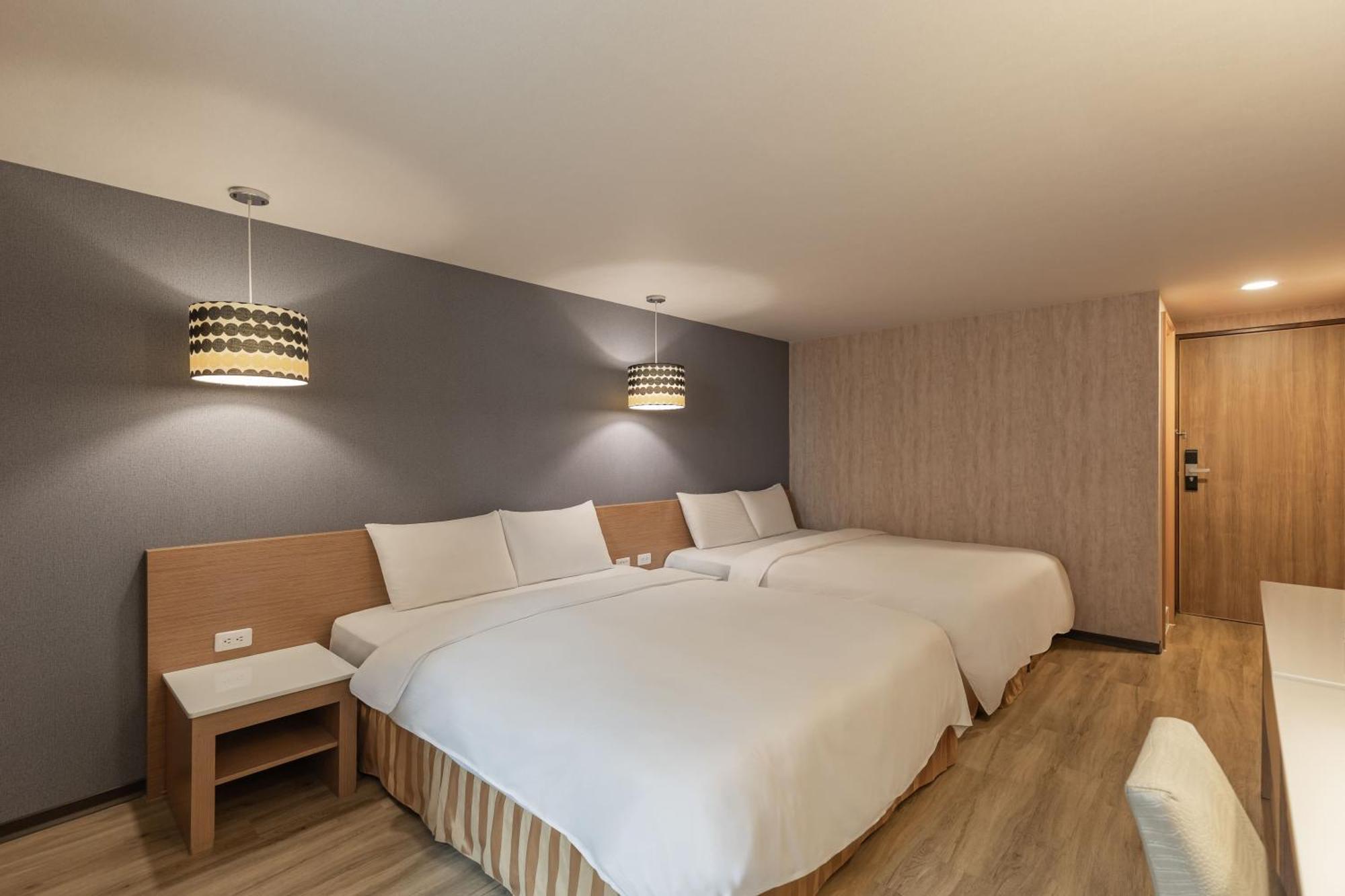 Kindness Hotel - Tainan Chihkan Tower Pokój zdjęcie
