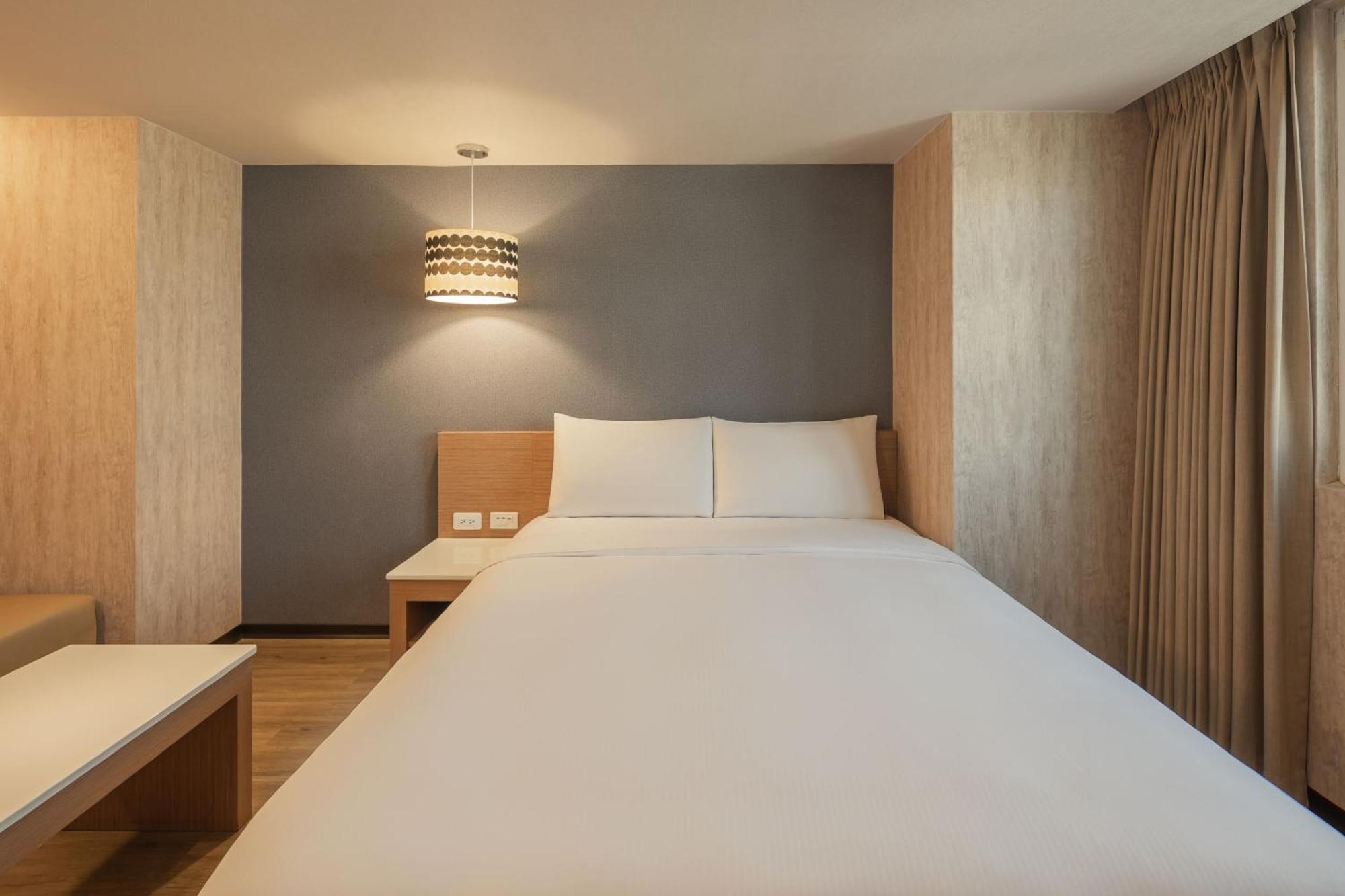 Kindness Hotel - Tainan Chihkan Tower Pokój zdjęcie