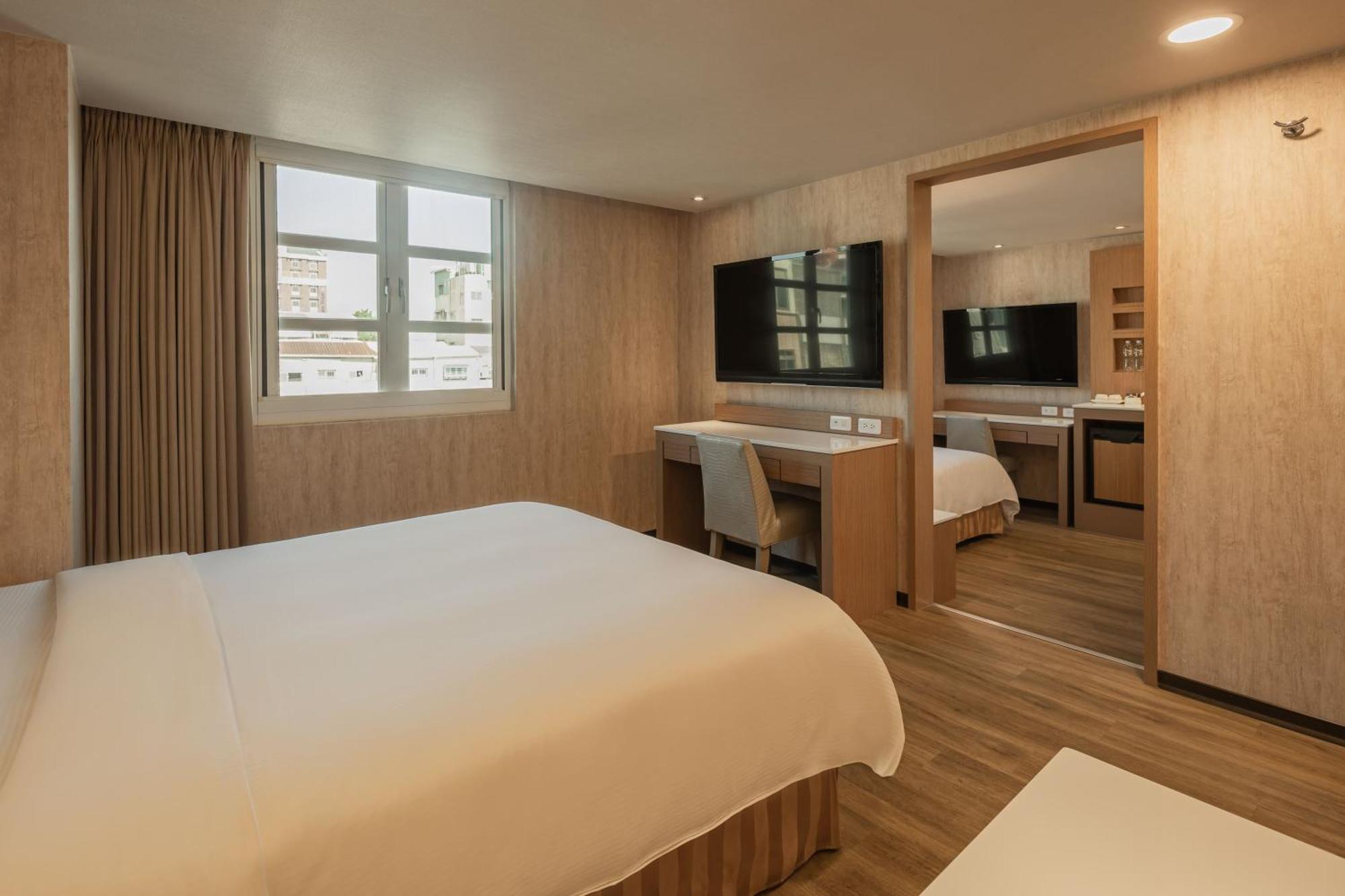 Kindness Hotel - Tainan Chihkan Tower Pokój zdjęcie