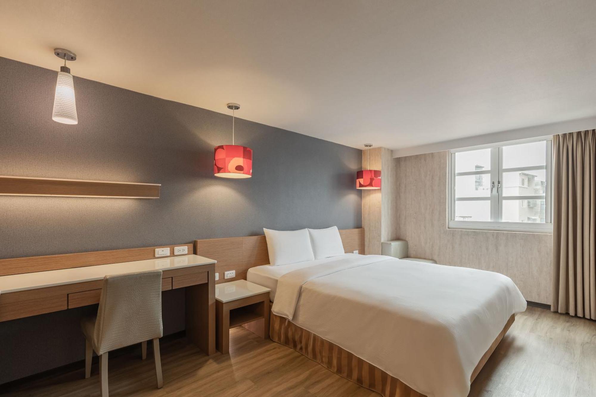 Kindness Hotel - Tainan Chihkan Tower Pokój zdjęcie