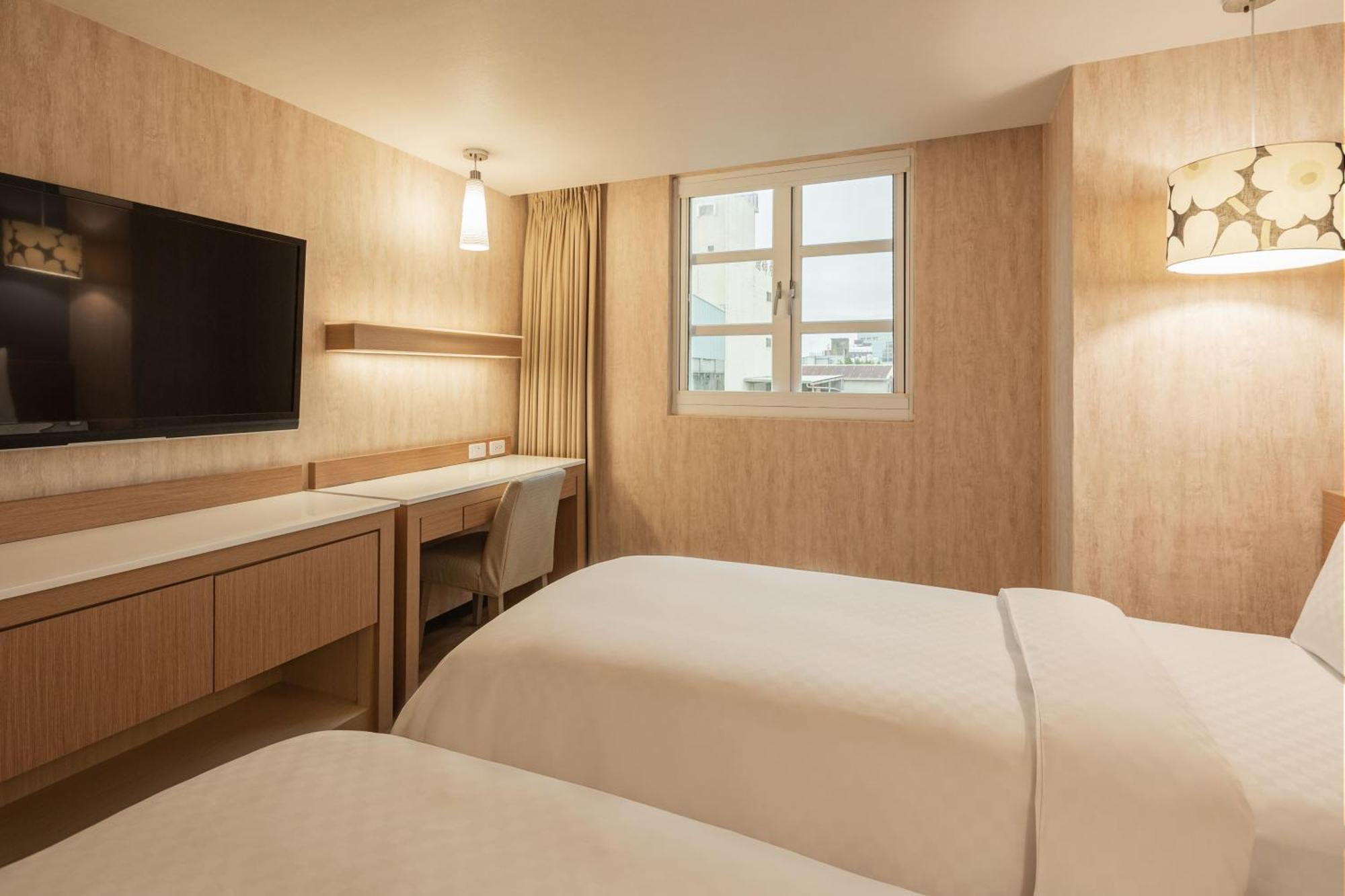 Kindness Hotel - Tainan Chihkan Tower Pokój zdjęcie