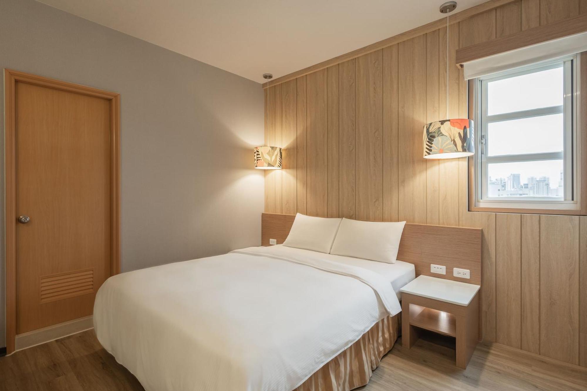 Kindness Hotel - Tainan Chihkan Tower Pokój zdjęcie