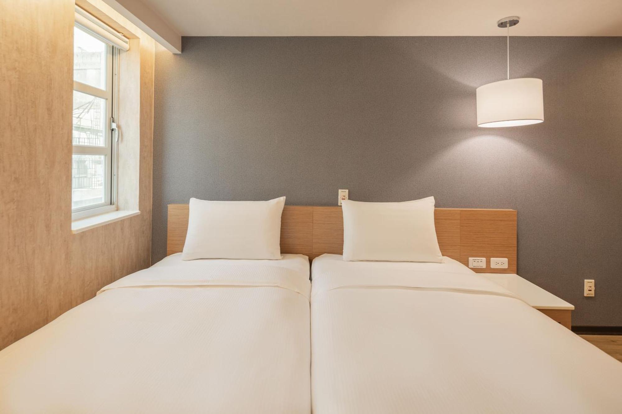 Kindness Hotel - Tainan Chihkan Tower Pokój zdjęcie
