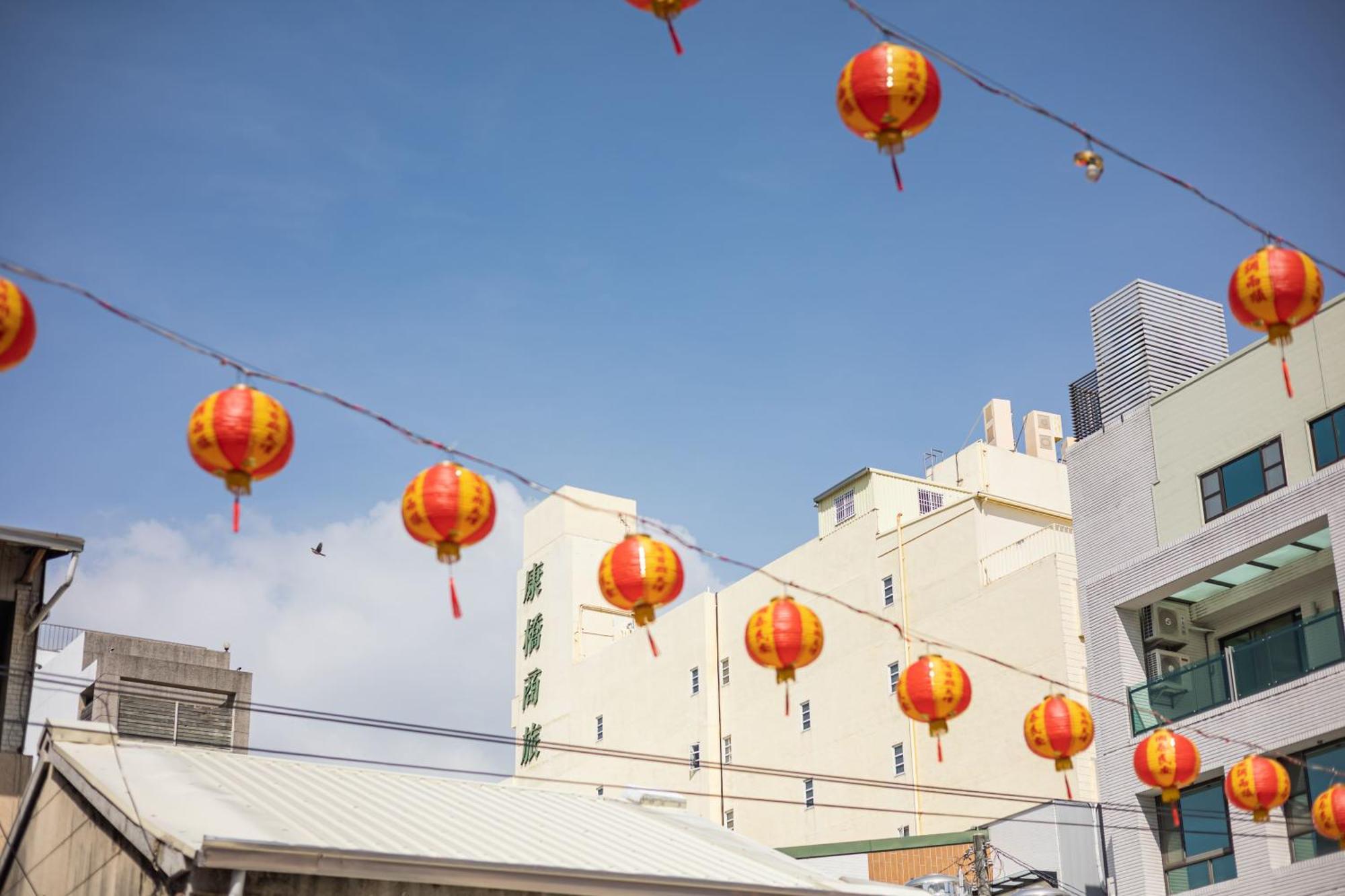 Kindness Hotel - Tainan Chihkan Tower Zewnętrze zdjęcie