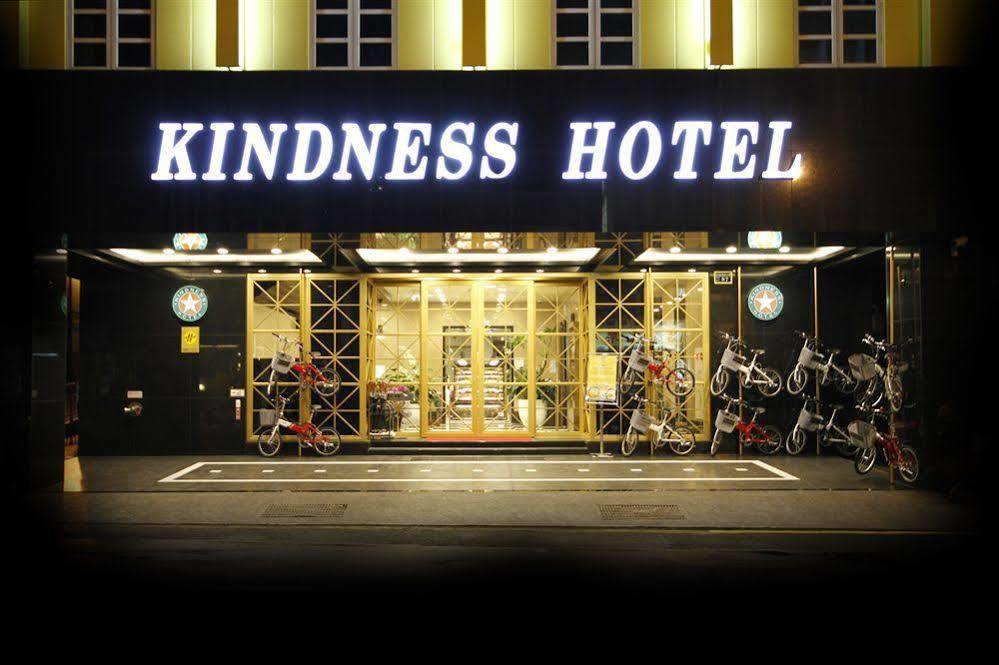 Kindness Hotel - Tainan Chihkan Tower Zewnętrze zdjęcie